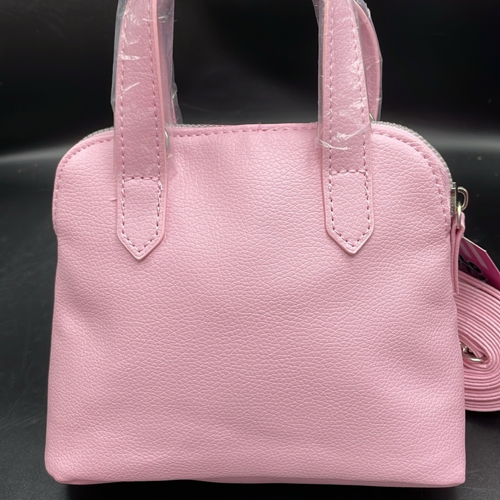 24HR DROP ⬇️ Hello Kitty Micro Crossbody Dome purse - Picture 4 of 4